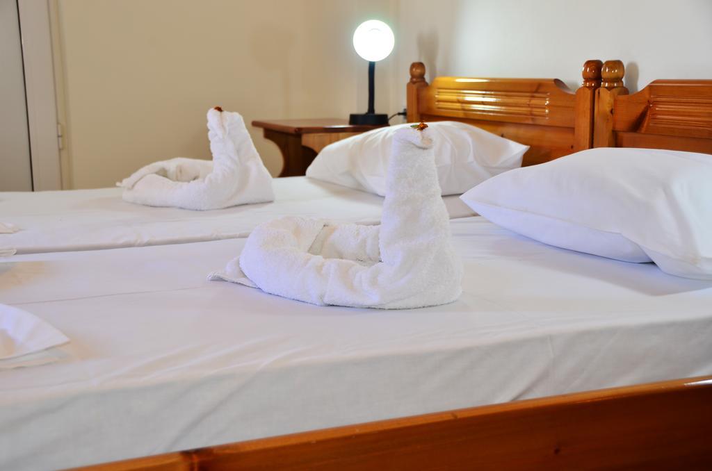 Georgias Apartments Haraki Room photo