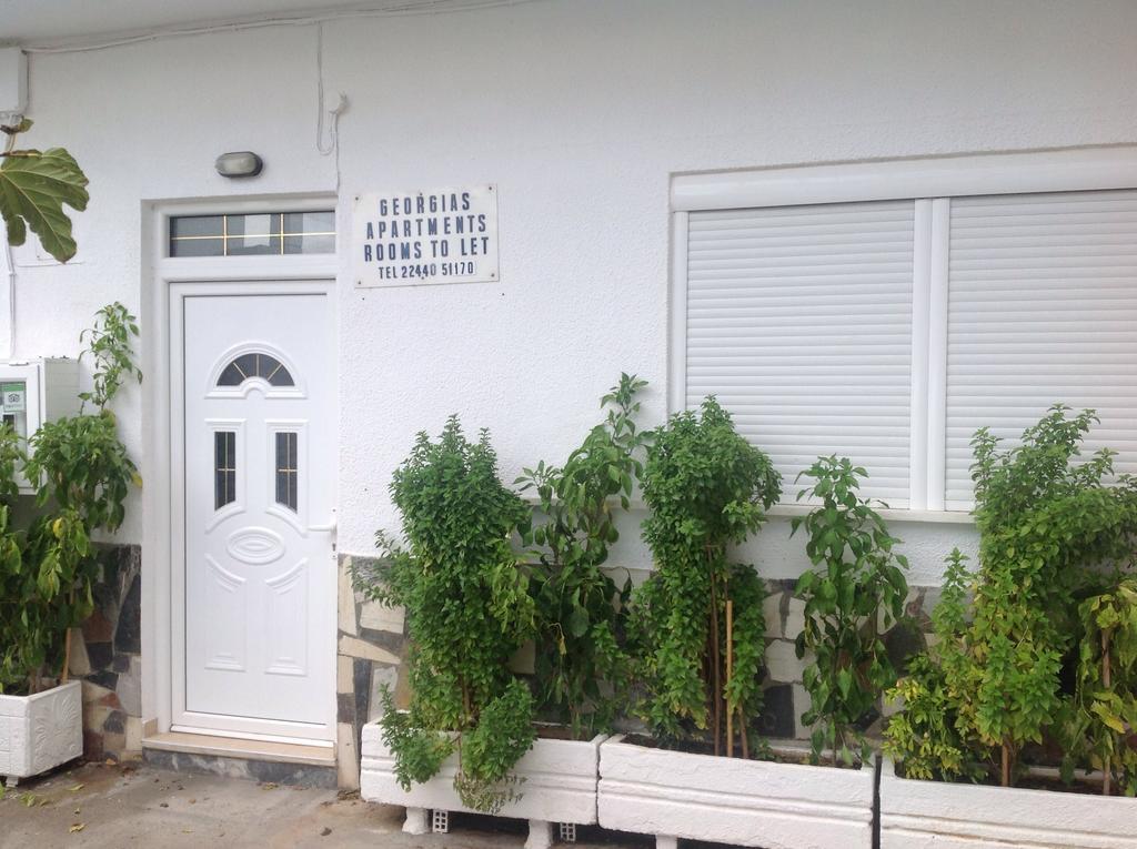 Georgias Apartments Haraki Room photo
