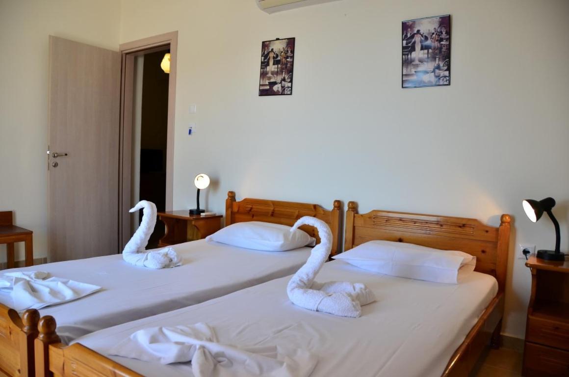 Georgias Apartments Haraki Room photo