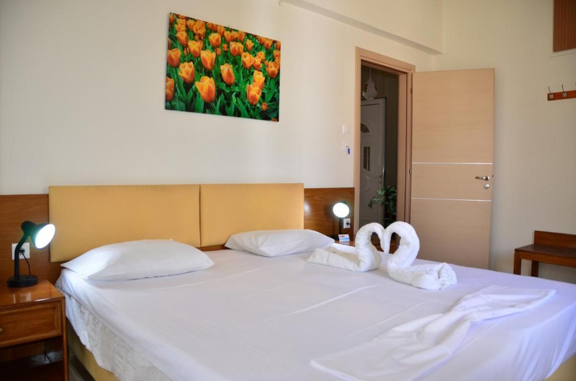 Georgias Apartments Haraki Room photo