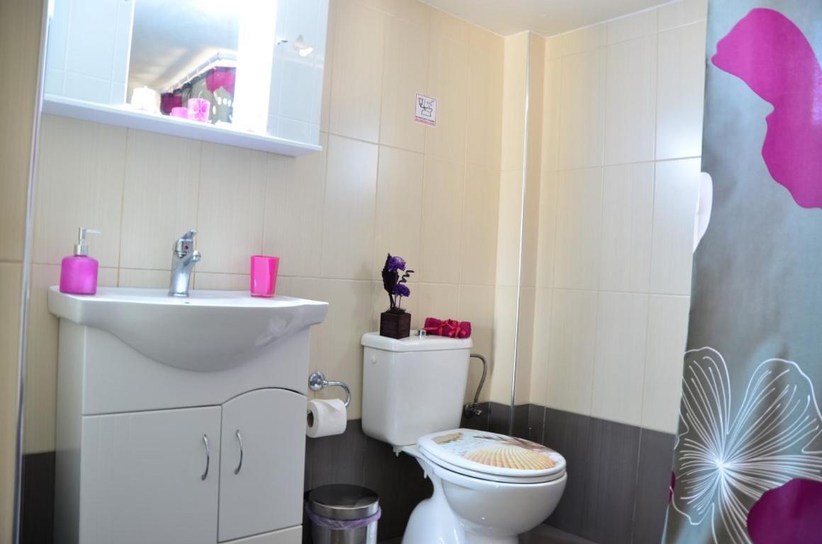 Georgias Apartments Haraki Room photo