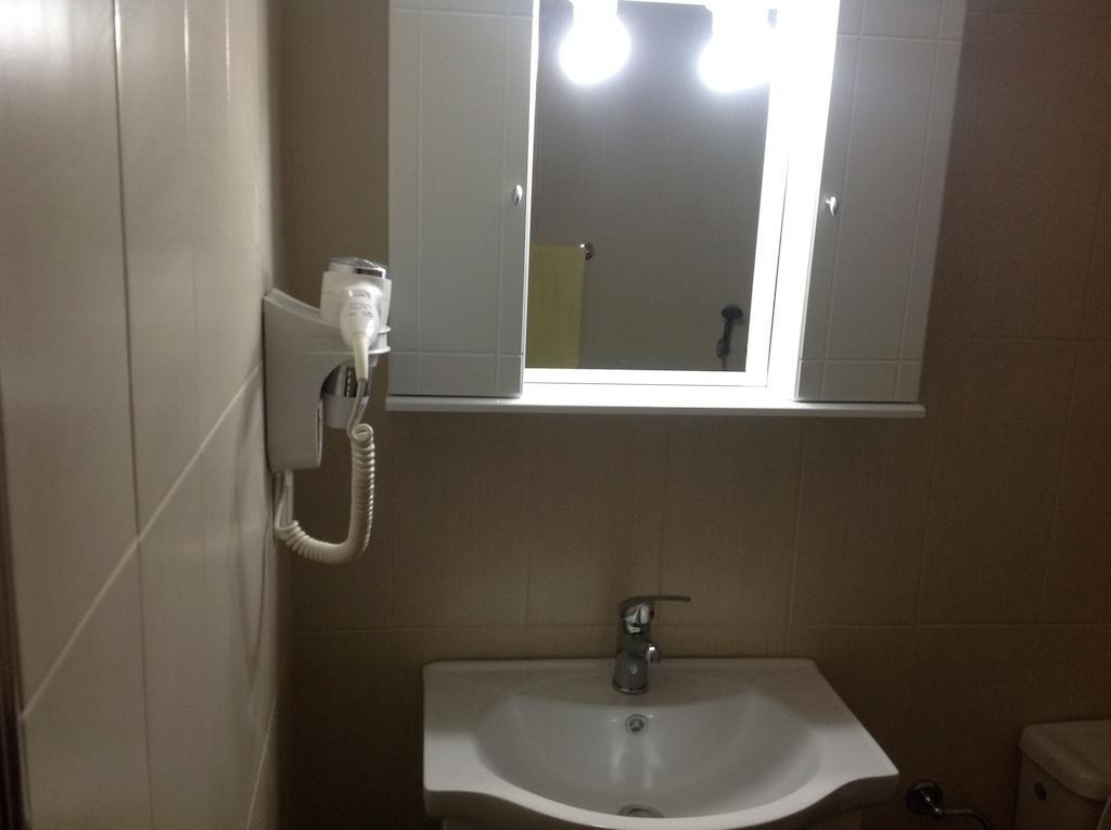 Georgias Apartments Haraki Room photo