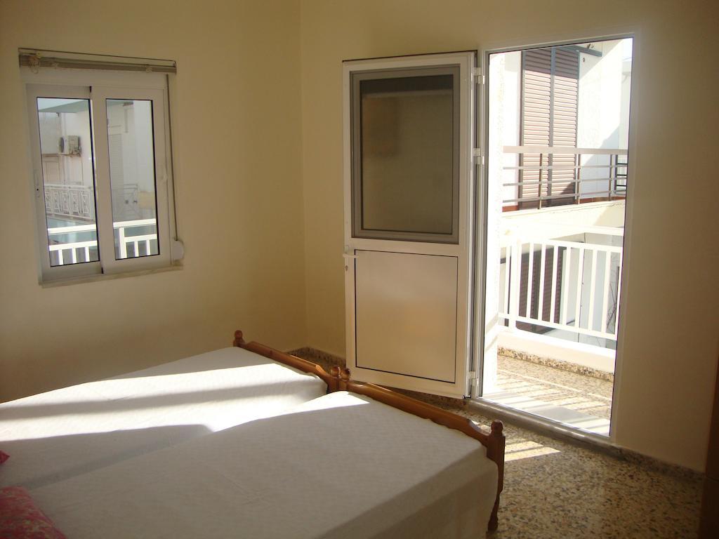 Georgias Apartments Haraki Room photo